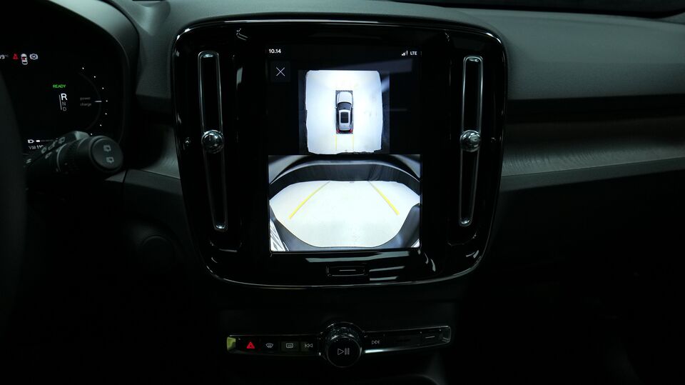 Volvo EX40 vaihtoauto