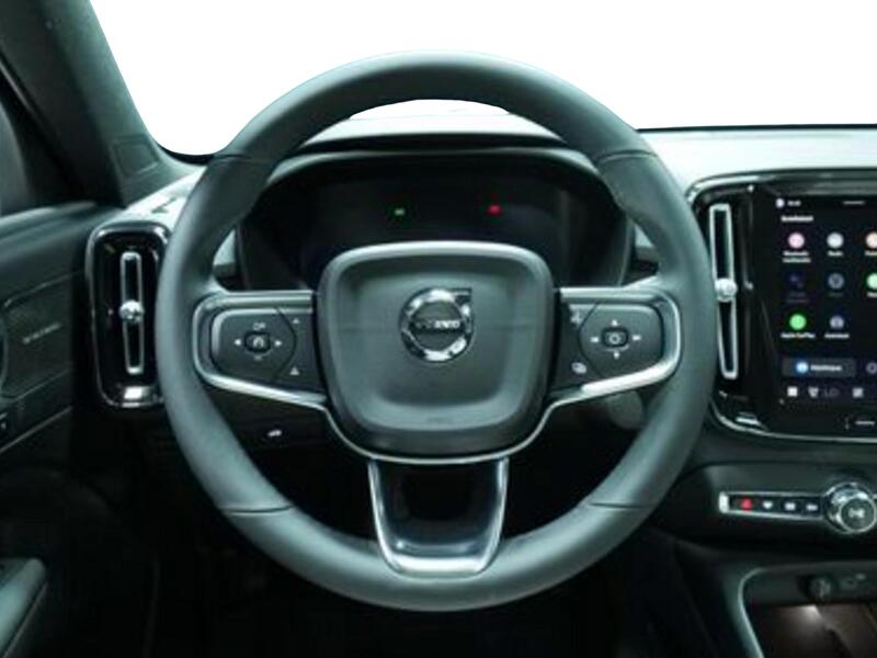 Volvo EX40 vaihtoauto