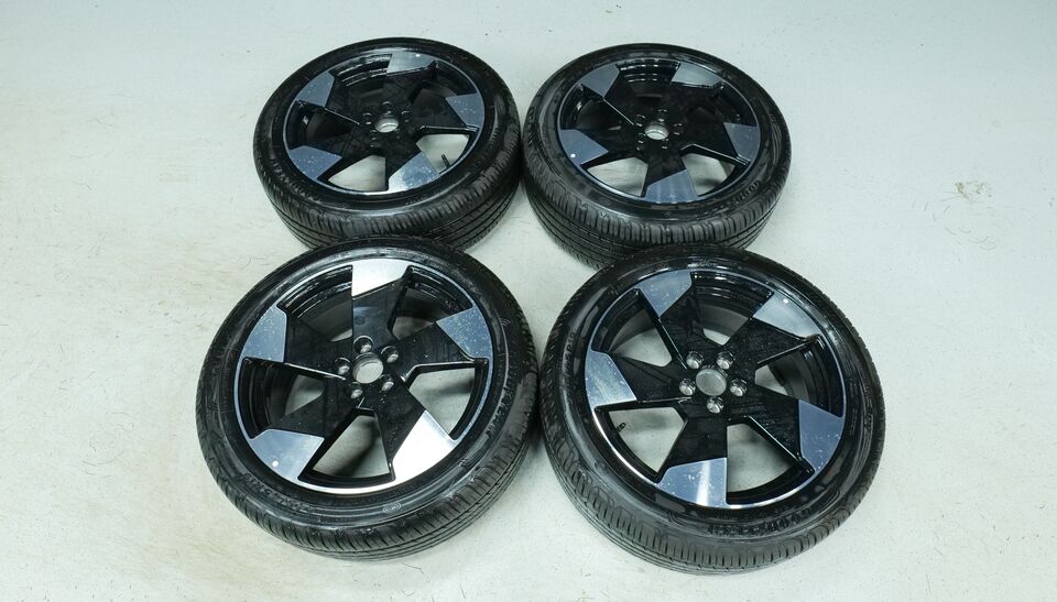 Volvo EX30 vaihtoauto