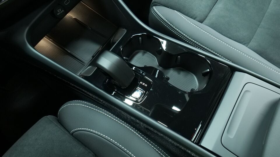 Volvo EC40 vaihtoauto