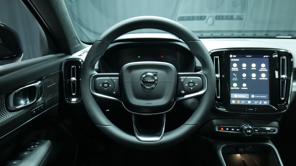 Volvo EC40 vaihtoauto