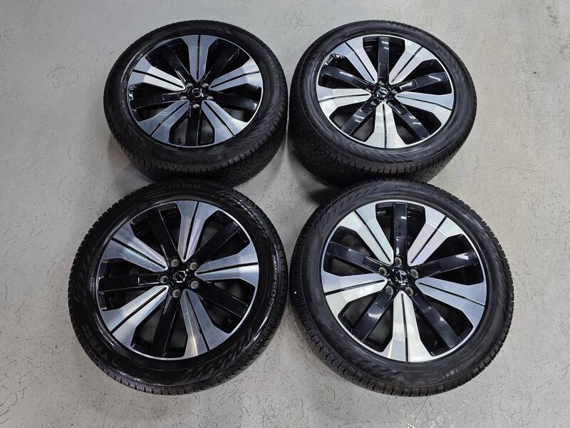 Volvo C40 vaihtoauto