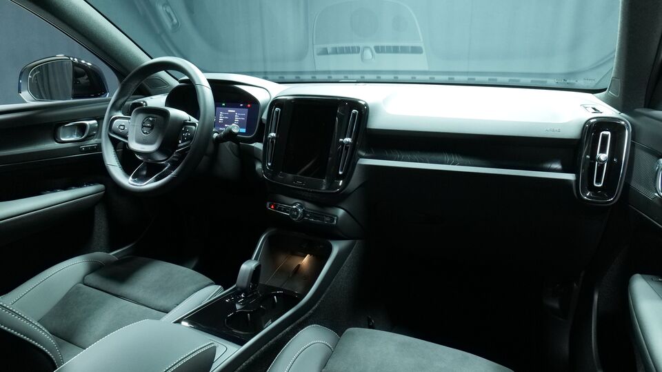 Volvo EX40 vaihtoauto