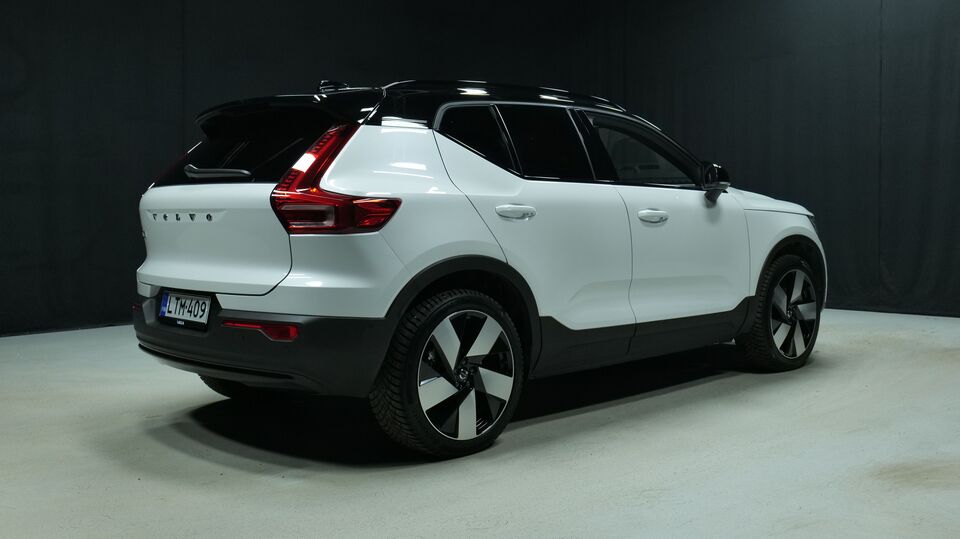 Volvo EX40 vaihtoauto