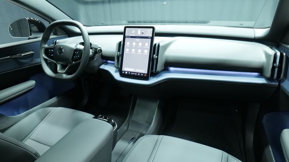 Volvo EX30 Cross Country vaihtoauto