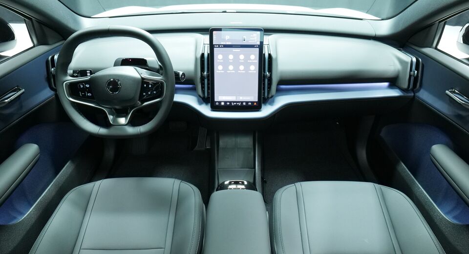 Volvo EX30 Cross Country vaihtoauto