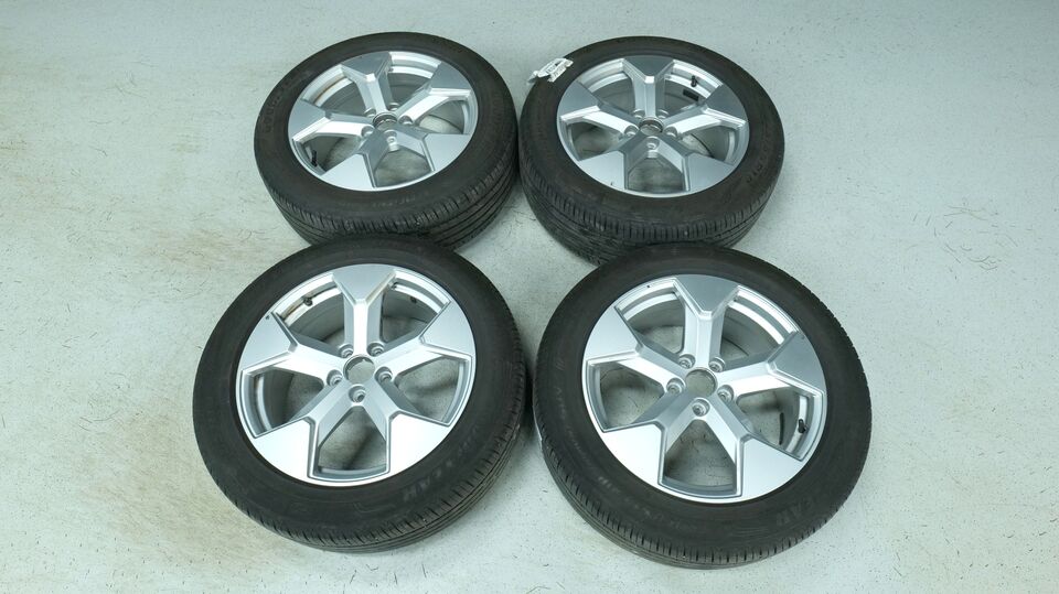 Volvo EX30 vaihtoauto