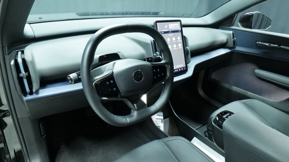 Volvo EX30 vaihtoauto