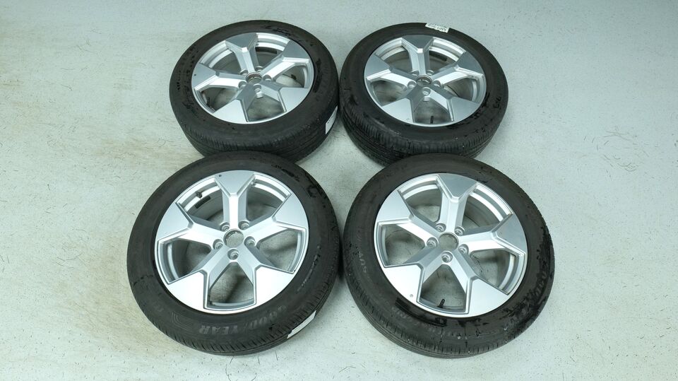 Volvo EX30 vaihtoauto