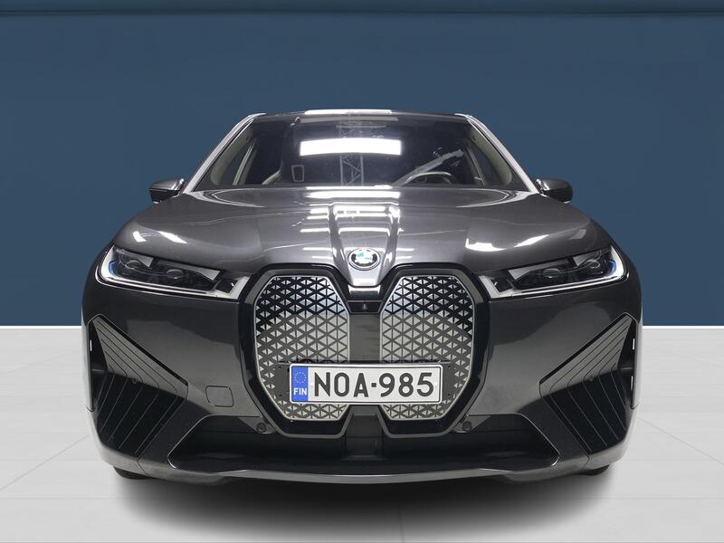 BMW iX vaihtoauto