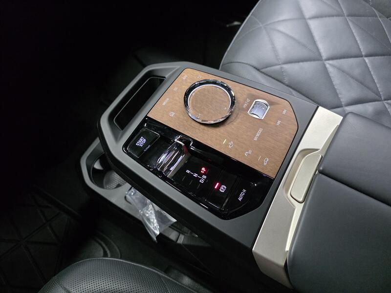 BMW iX vaihtoauto