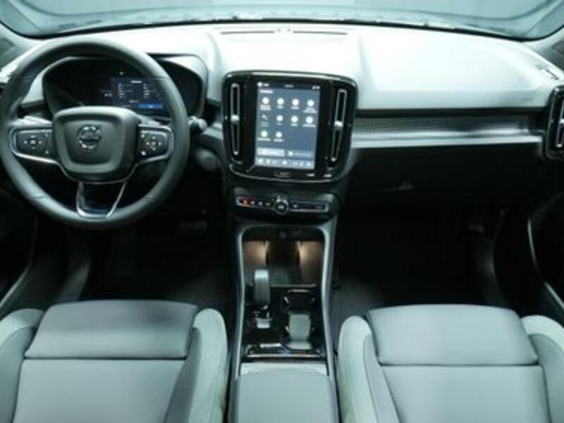 Volvo EC40 vaihtoauto