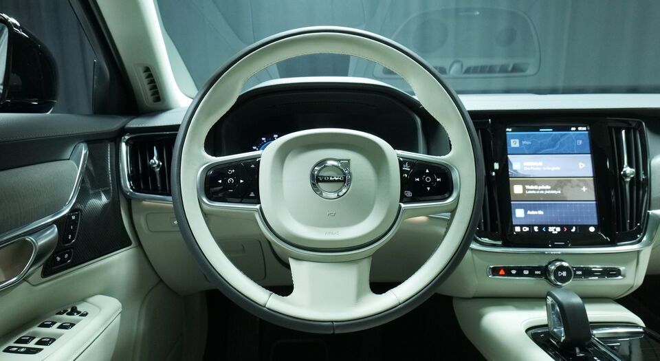 Volvo V90 vaihtoauto