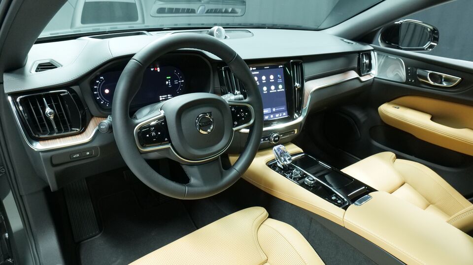 Volvo V60 vaihtoauto