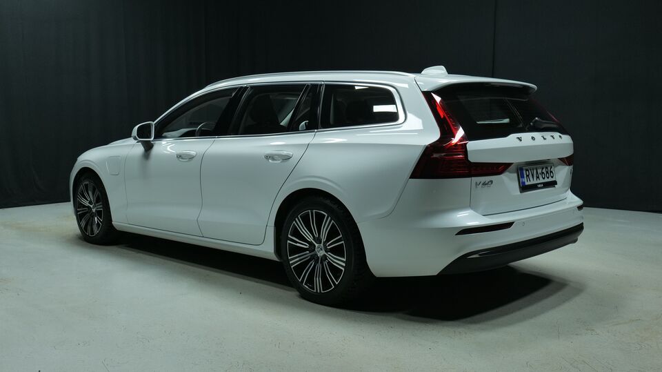 Volvo V60 vaihtoauto