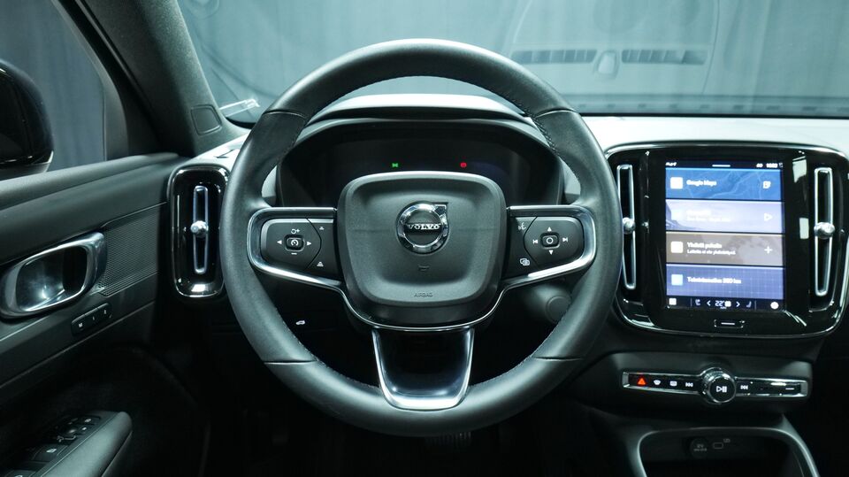 Volvo C40 vaihtoauto