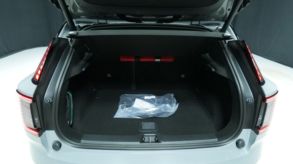 Volvo EX30 Cross Country vaihtoauto