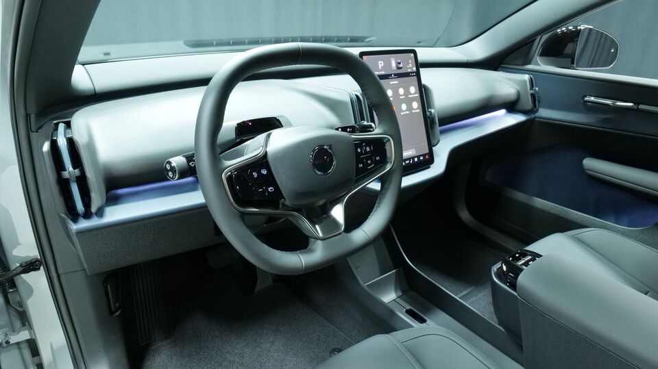 Volvo EX30 Cross Country vaihtoauto