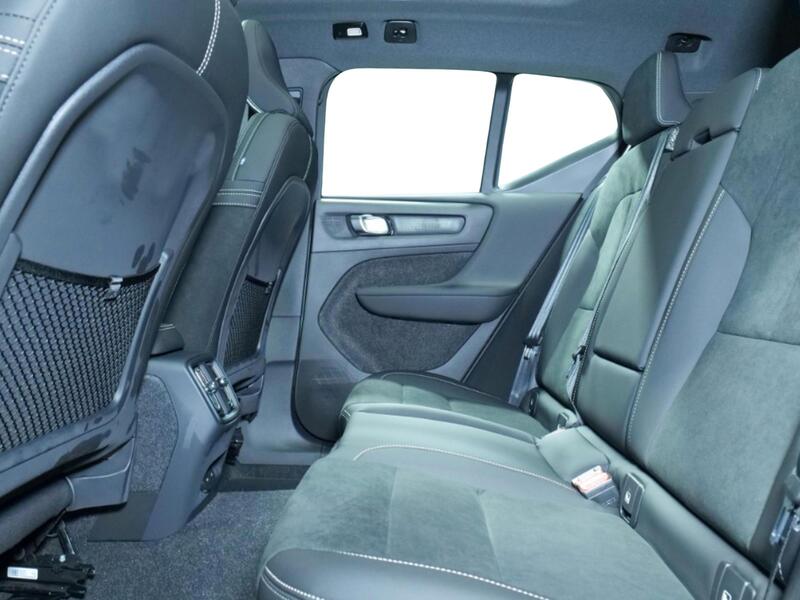 Volvo EX40 vaihtoauto