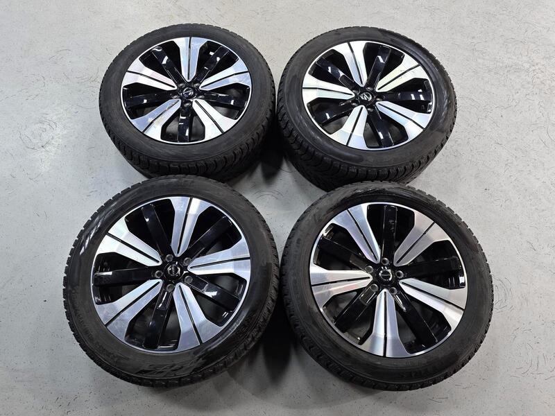 Volvo C40 vaihtoauto