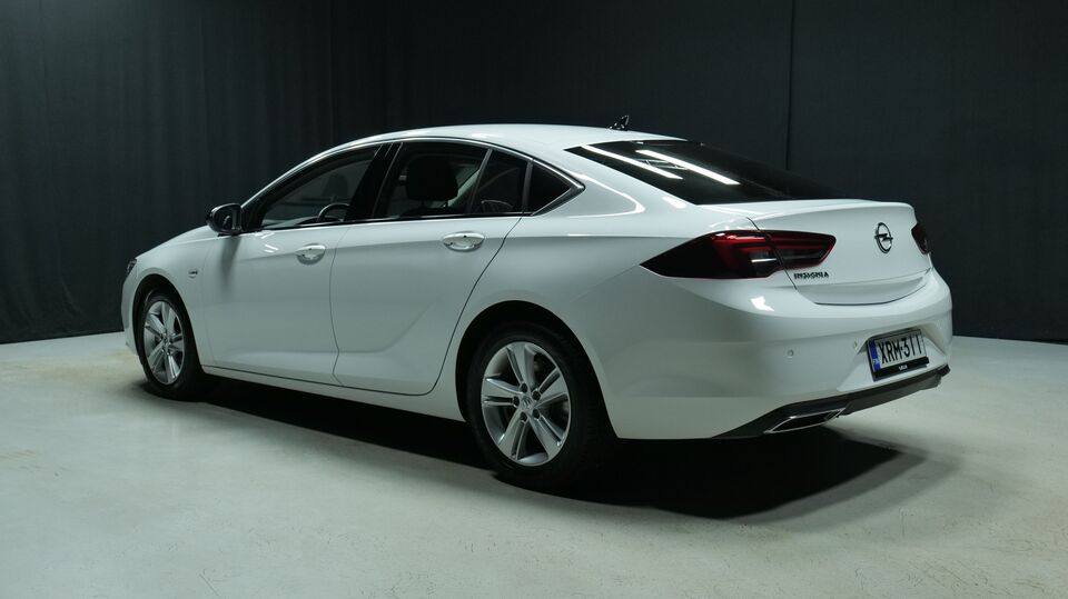 Opel Insignia vaihtoauto