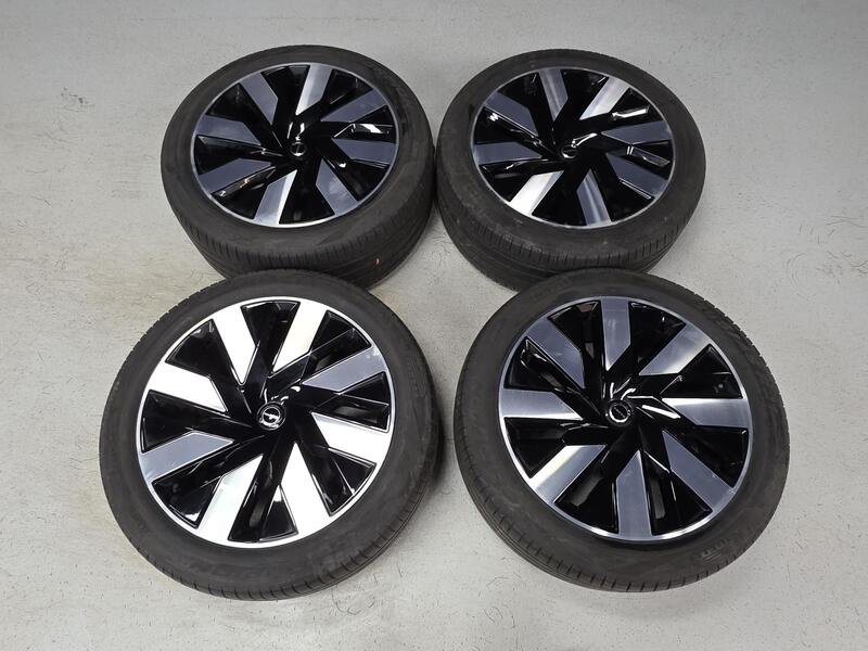 Volvo EX90 vaihtoauto