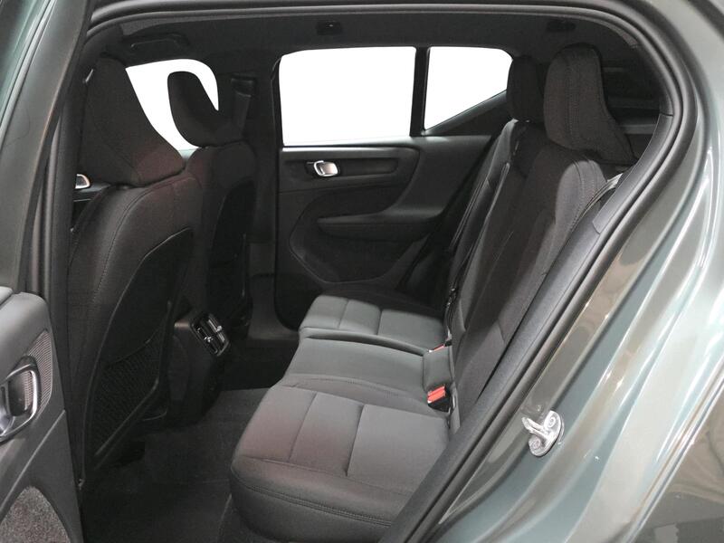 Volvo EX40 vaihtoauto