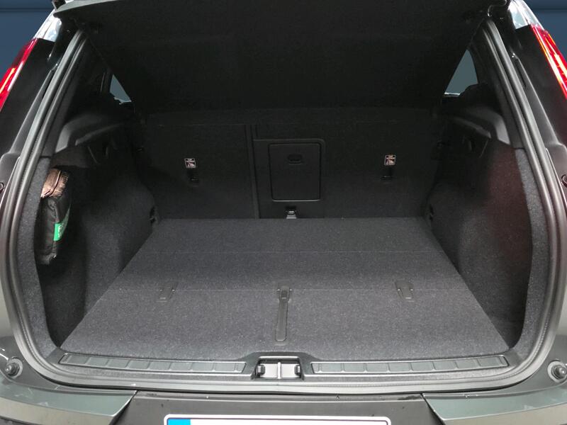 Volvo EX40 vaihtoauto