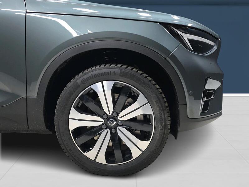 Volvo EX40 vaihtoauto