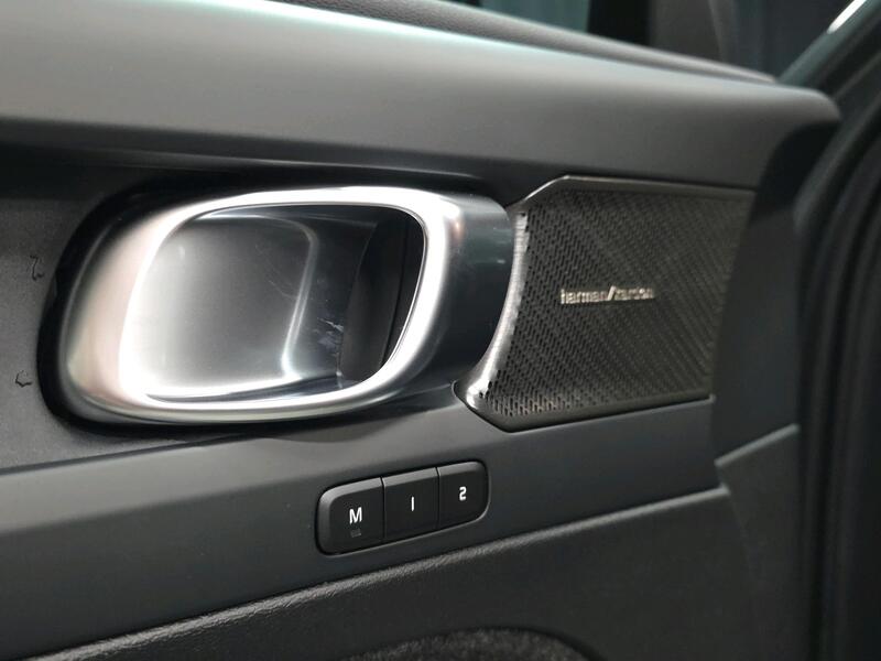 Volvo EX40 vaihtoauto