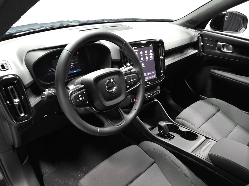 Volvo EX40 vaihtoauto