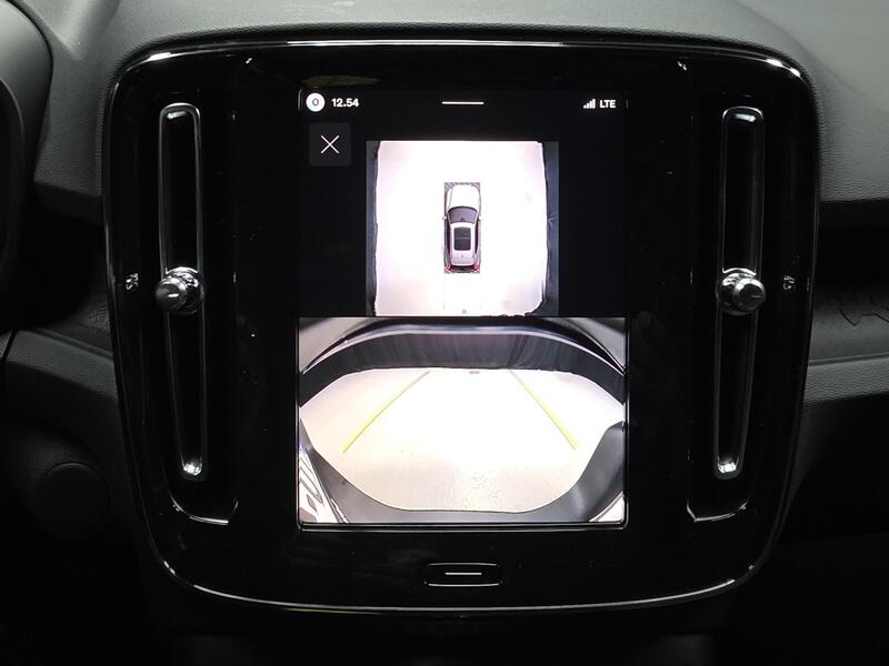 Volvo EX40 vaihtoauto