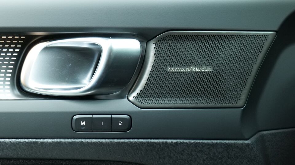 Volvo EX40 vaihtoauto