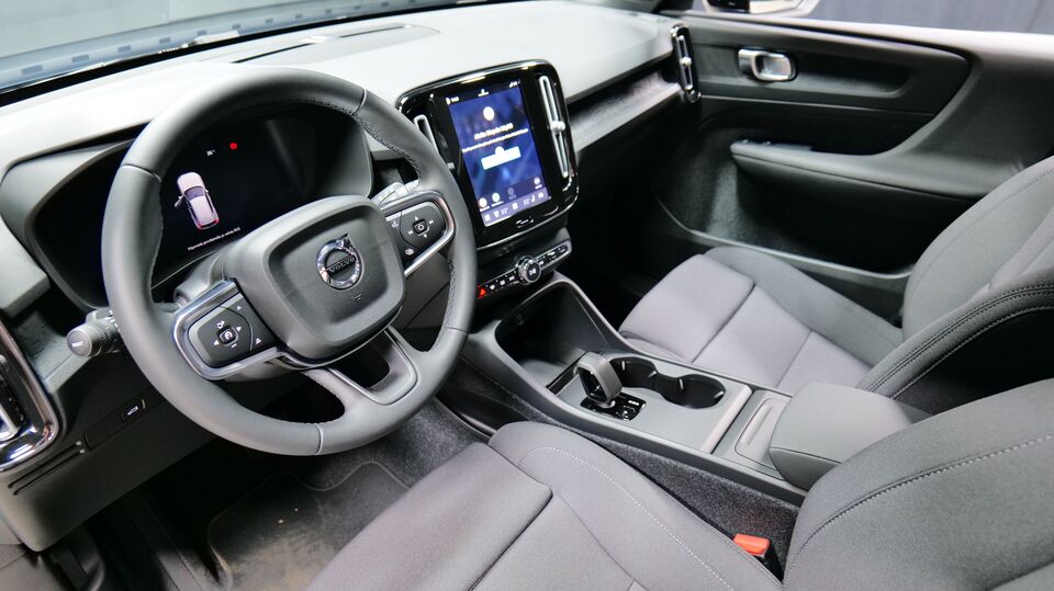 Volvo EX40 vaihtoauto