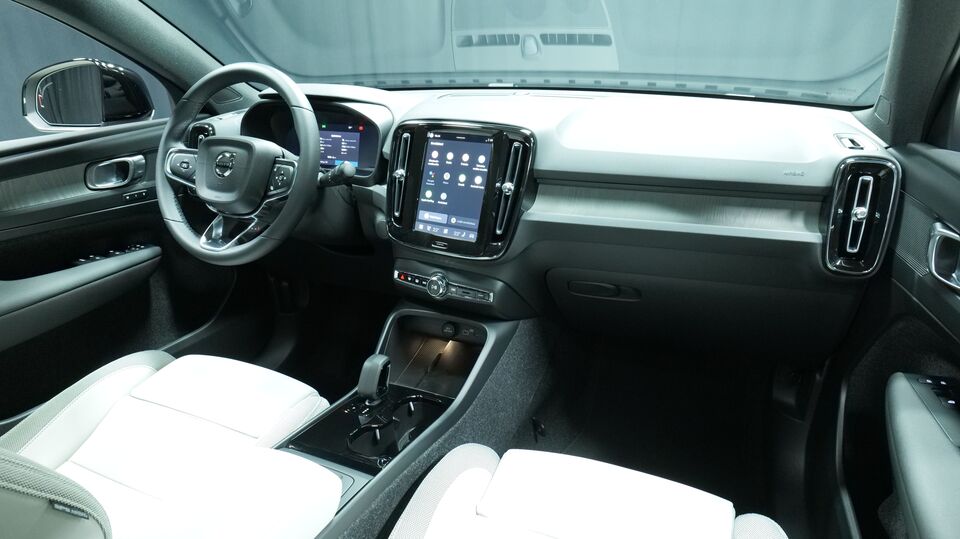 Volvo EC40 vaihtoauto