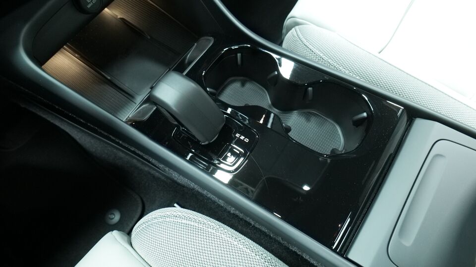 Volvo EC40 vaihtoauto