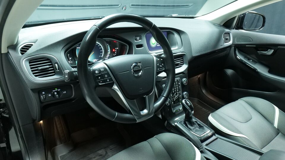 Volvo V40 vaihtoauto