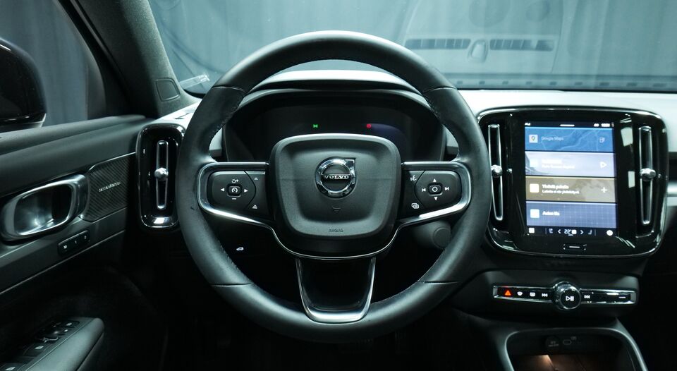 Volvo EC40 vaihtoauto