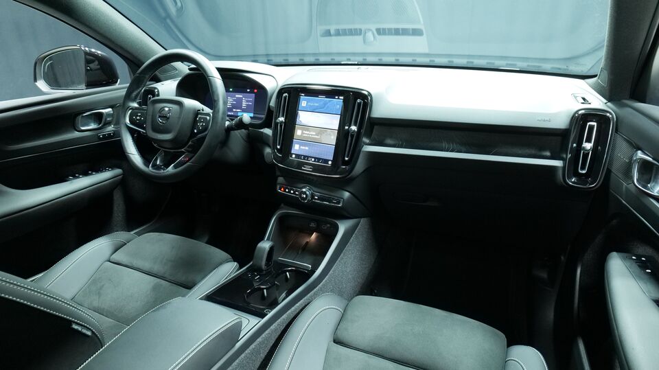 Volvo EC40 vaihtoauto