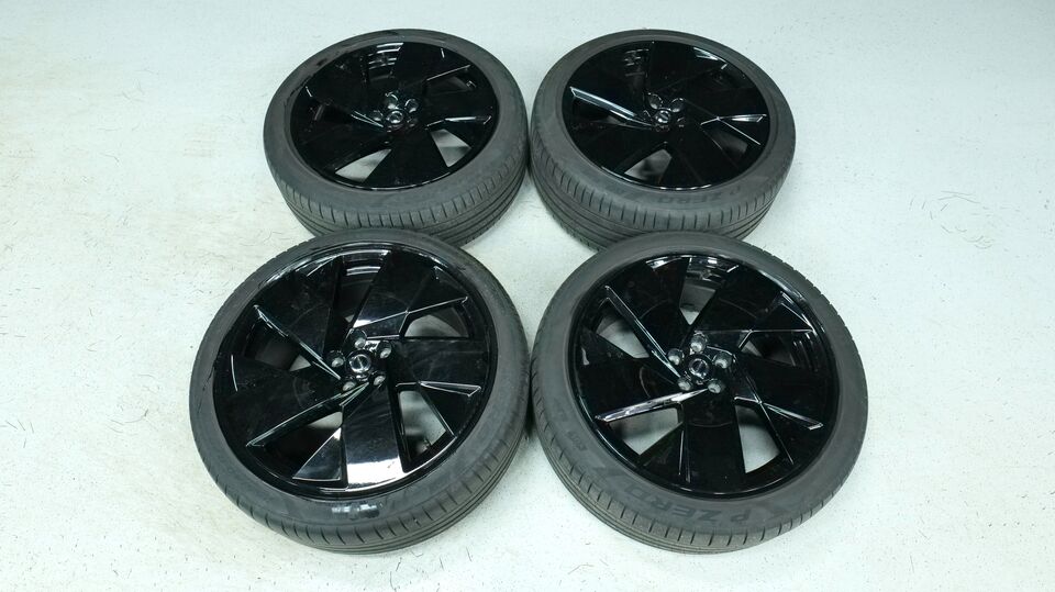 Volvo EC40 vaihtoauto