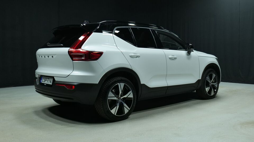 Volvo EX40 vaihtoauto