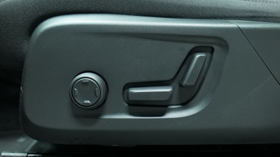 Volvo EX40 vaihtoauto