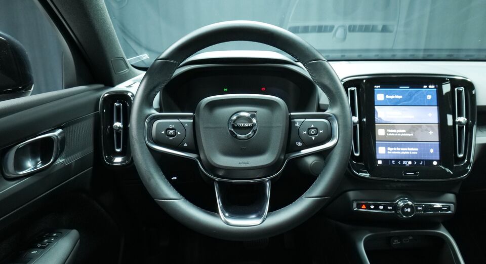 Volvo C40 vaihtoauto