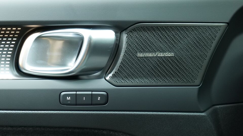 Volvo EX40 vaihtoauto