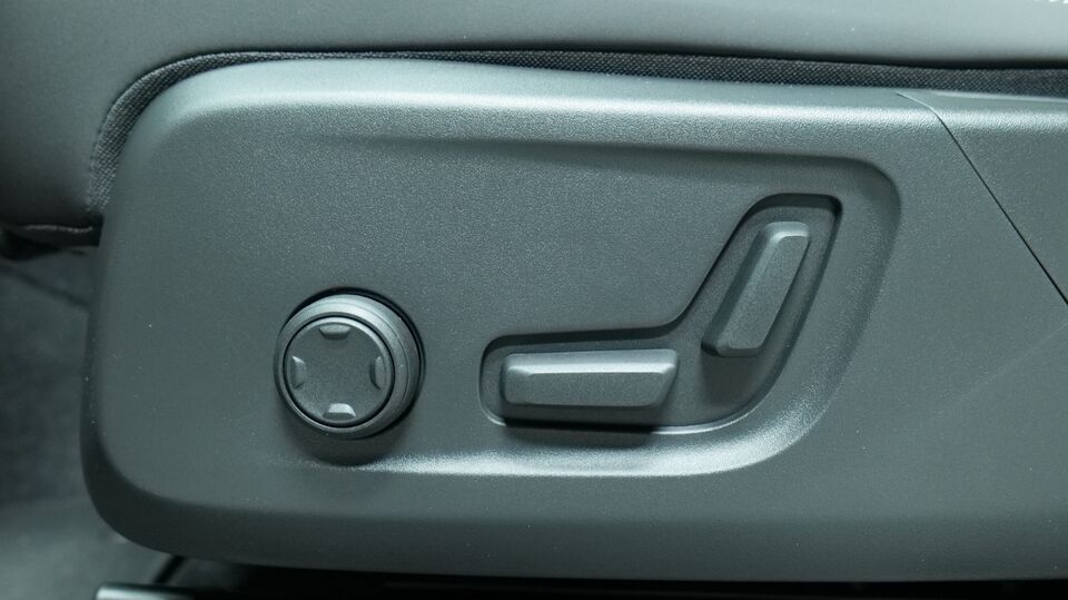 Volvo EX40 vaihtoauto