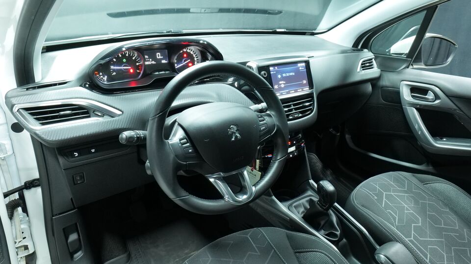 Peugeot 2008 vaihtoauto