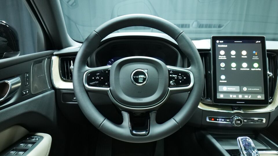 Volvo XC60 vaihtoauto