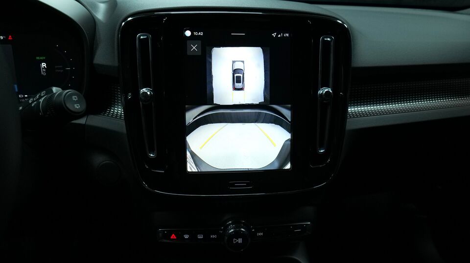 Volvo EX40 vaihtoauto