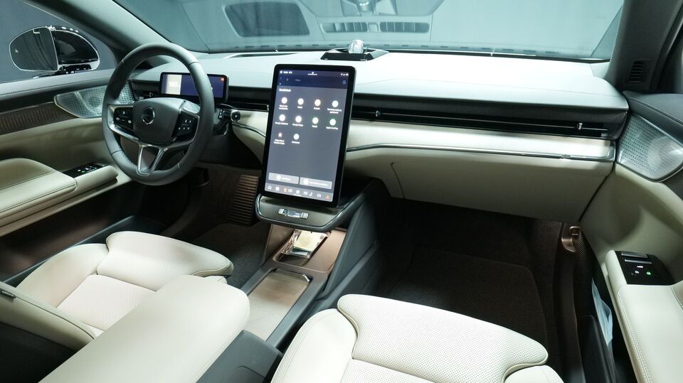 Volvo ES90 vaihtoauto