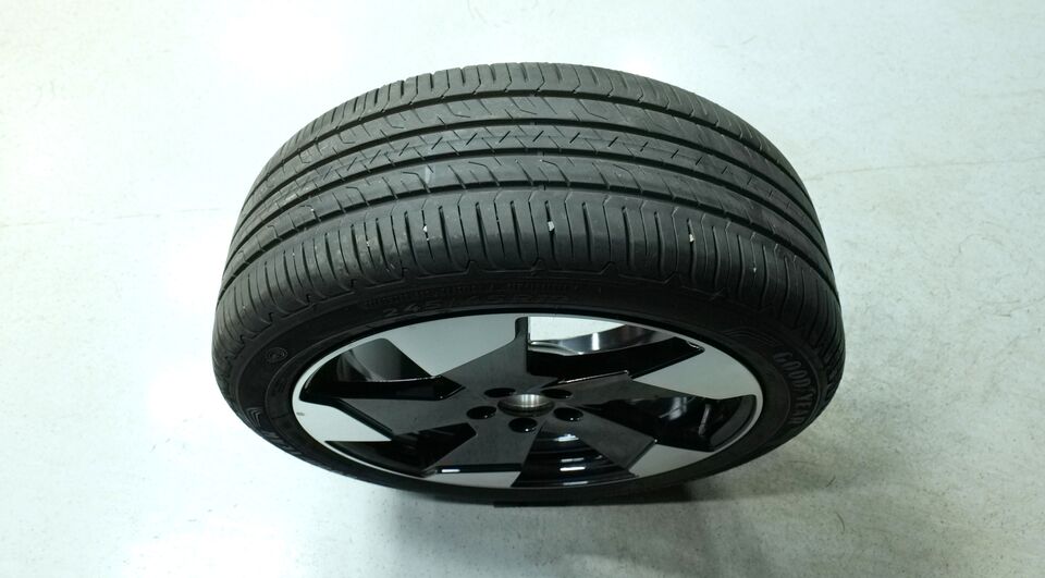 Volvo EX30 vaihtoauto